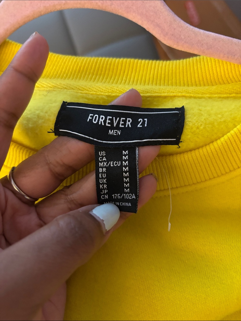 Forever 21 Yellow Crewneck Basquiat Sweatshirt with Black Crown Graphic - Picture 5 of 5